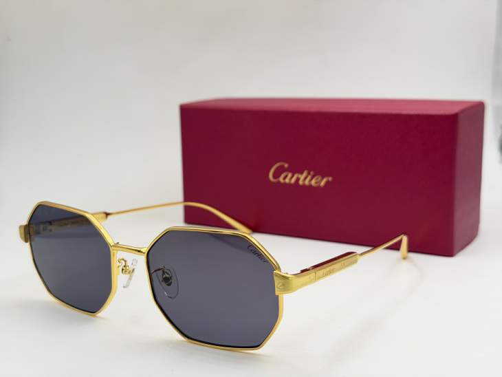 Picture of Cartier Sunglasses _SKUfw81853092fw